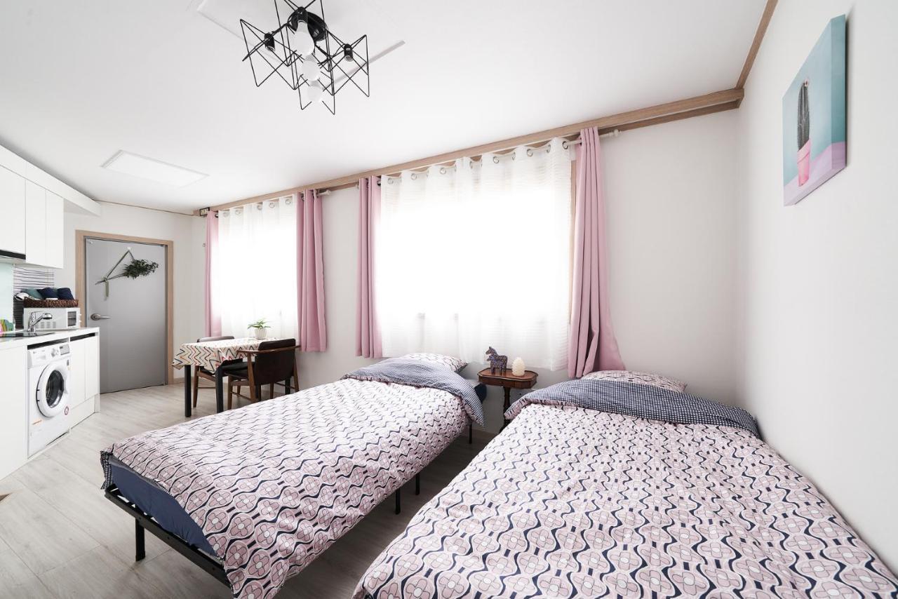 Apartment Sweet *
