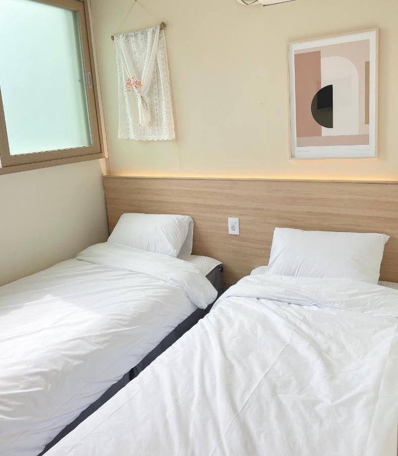 Guest house Well *