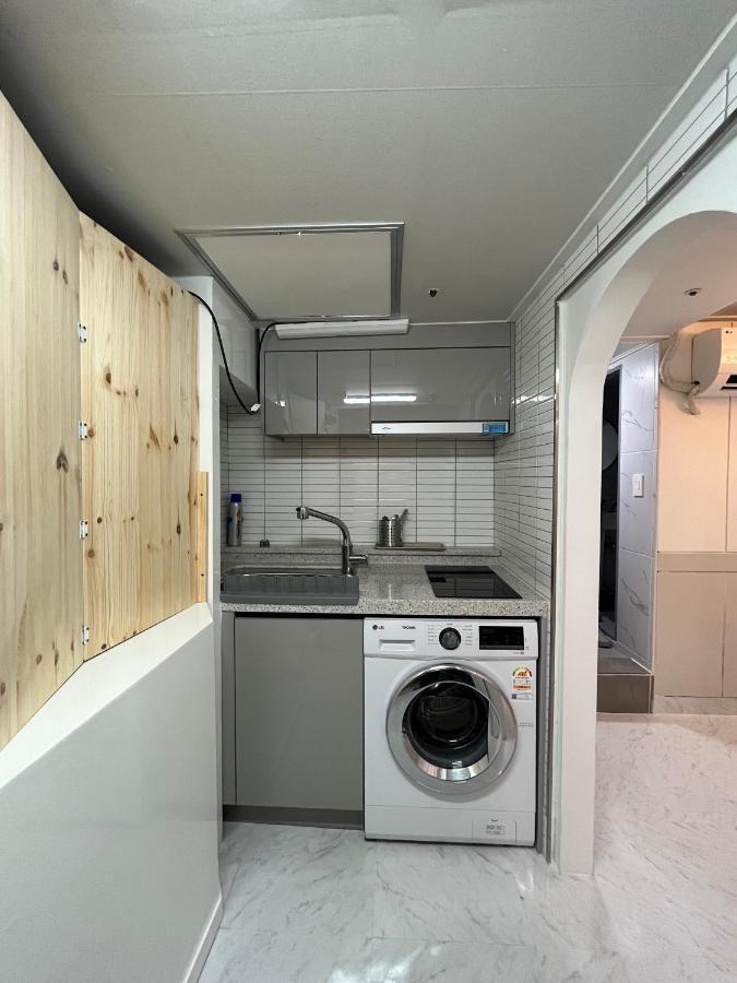 The Cube House - Female Only Seoul