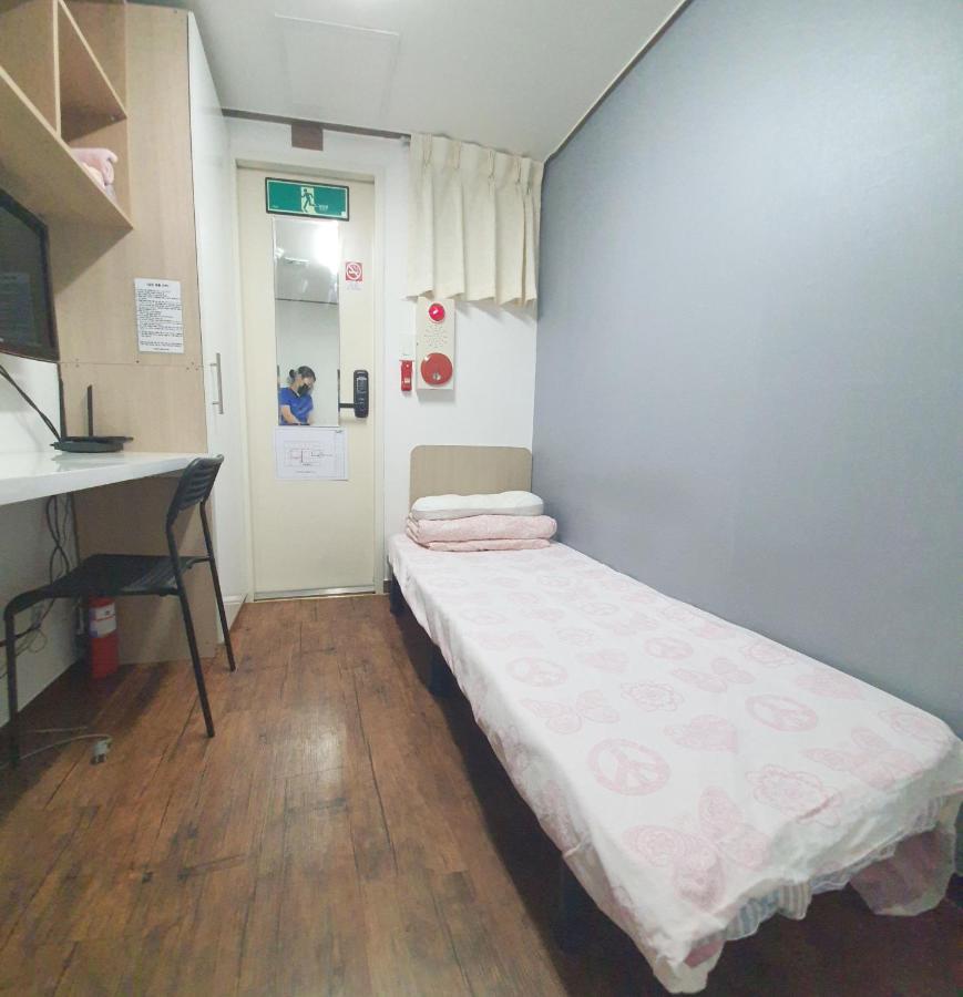 Apgujeong Guest house Seoul