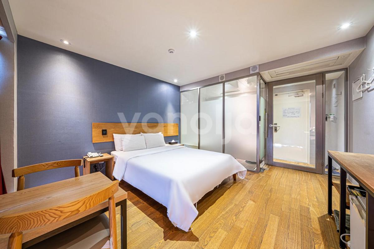Hotel La 3*