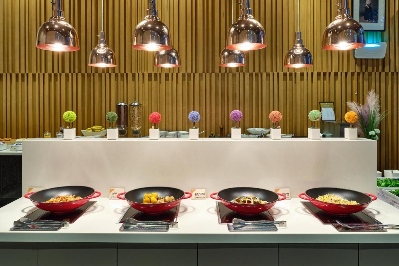 Atrium Jongno 3*
