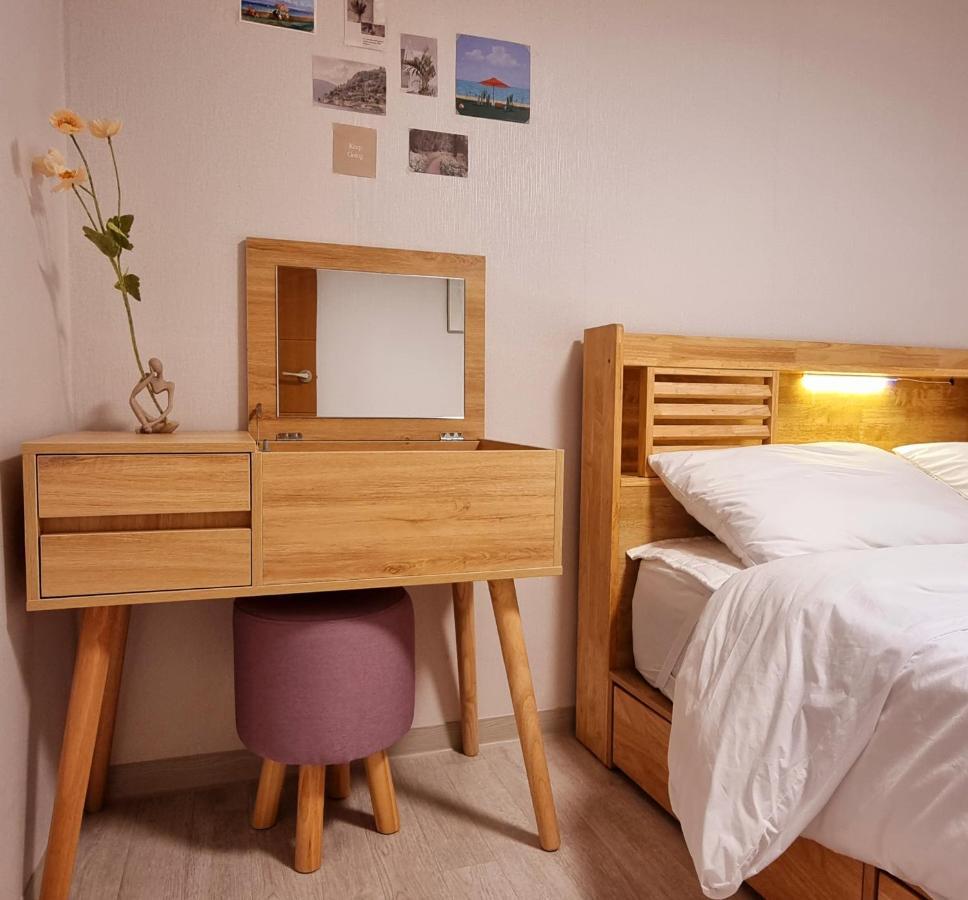 Apartment Hongik Hongdae Yeonnam Hoi-house Seoul