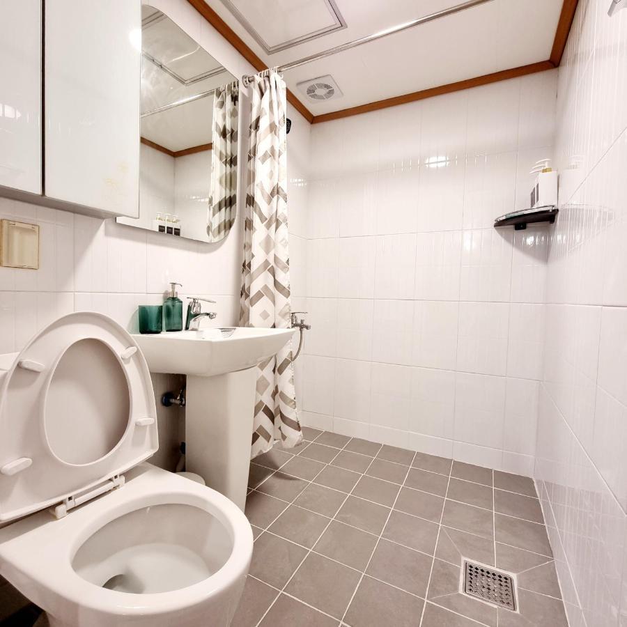 Apartment Hongik Hongdae Yeonnam Hoi-house *
