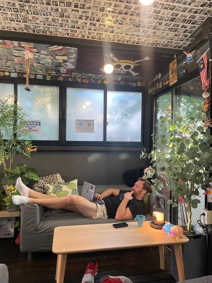 Zzzip In Hongdae *