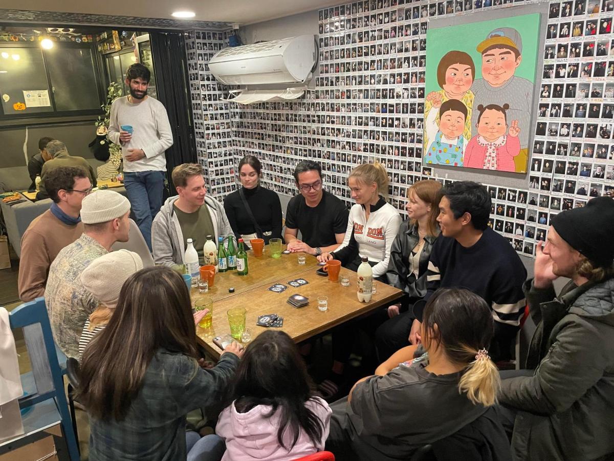 Zzzip In Hongdae Asrama Seoul