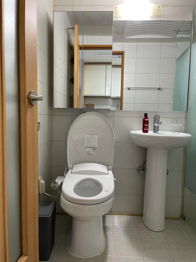 Apartment Hongdae Residence-4 - 1min From Hongik Univ Station #1