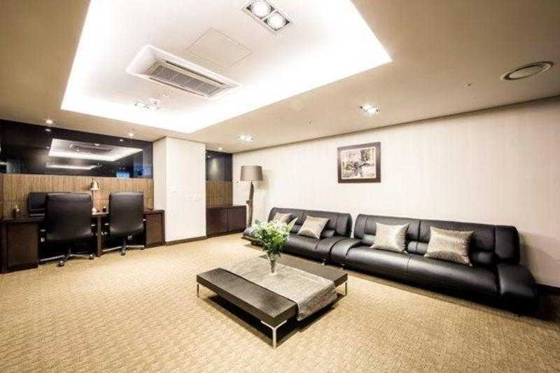 Golden Hotel 4*