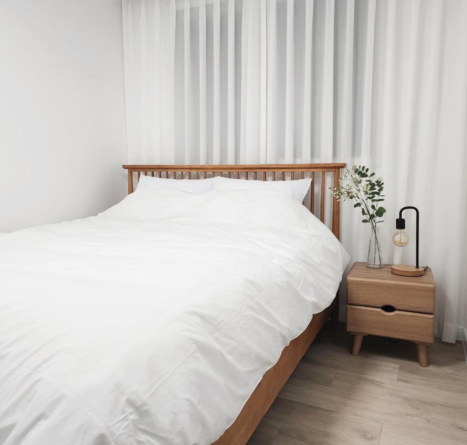 Grand Open Hongdae Houes 4bdr 2bth *