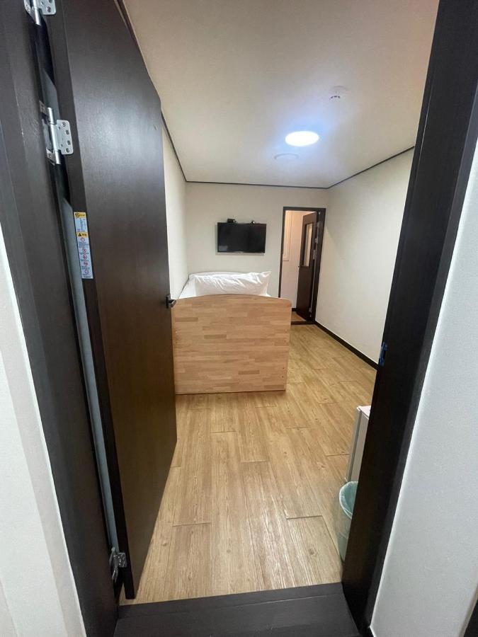 Onu Stay - Ikseon Guest house *