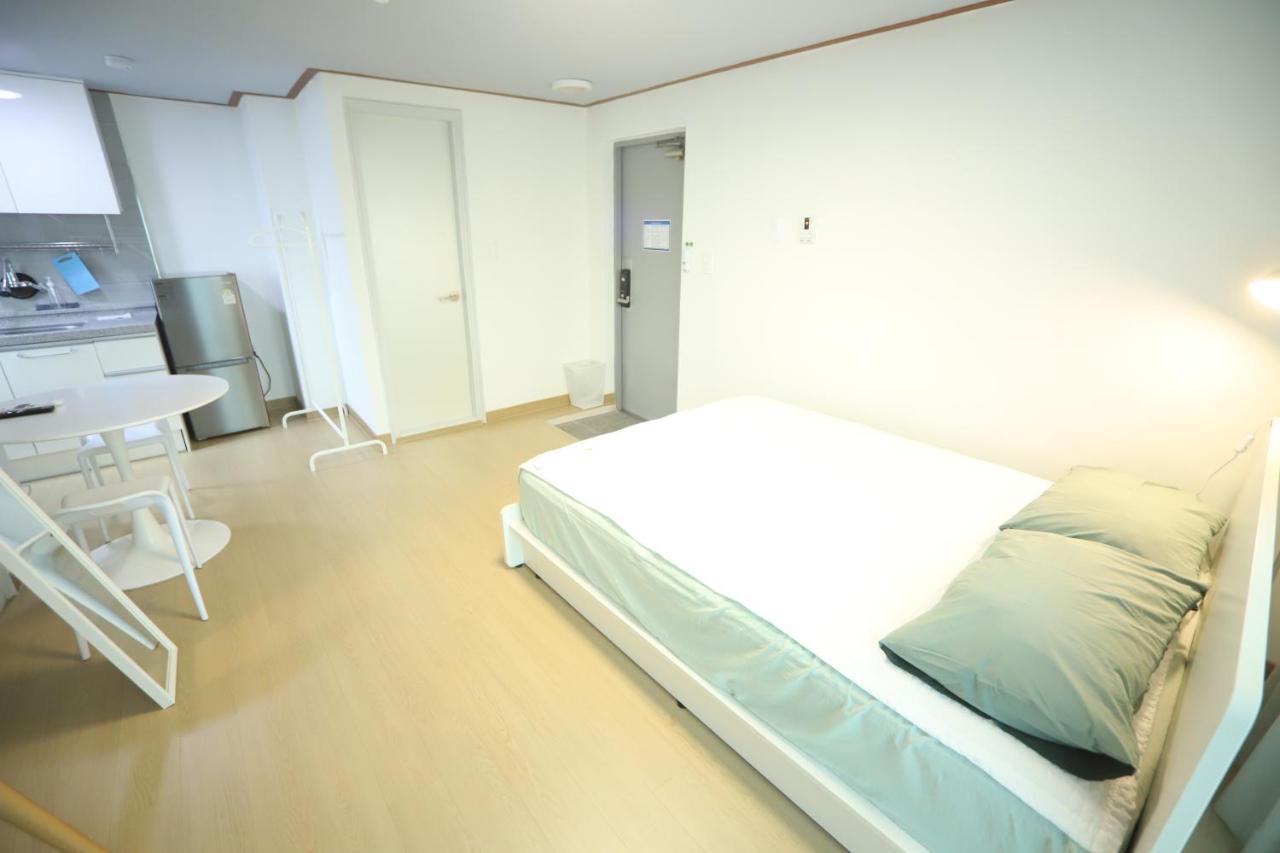 Apartment Suite *