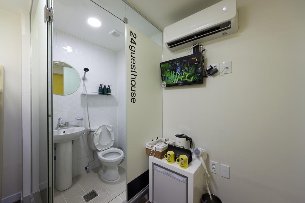 Guest house 24 Myeongdong Town Seoul