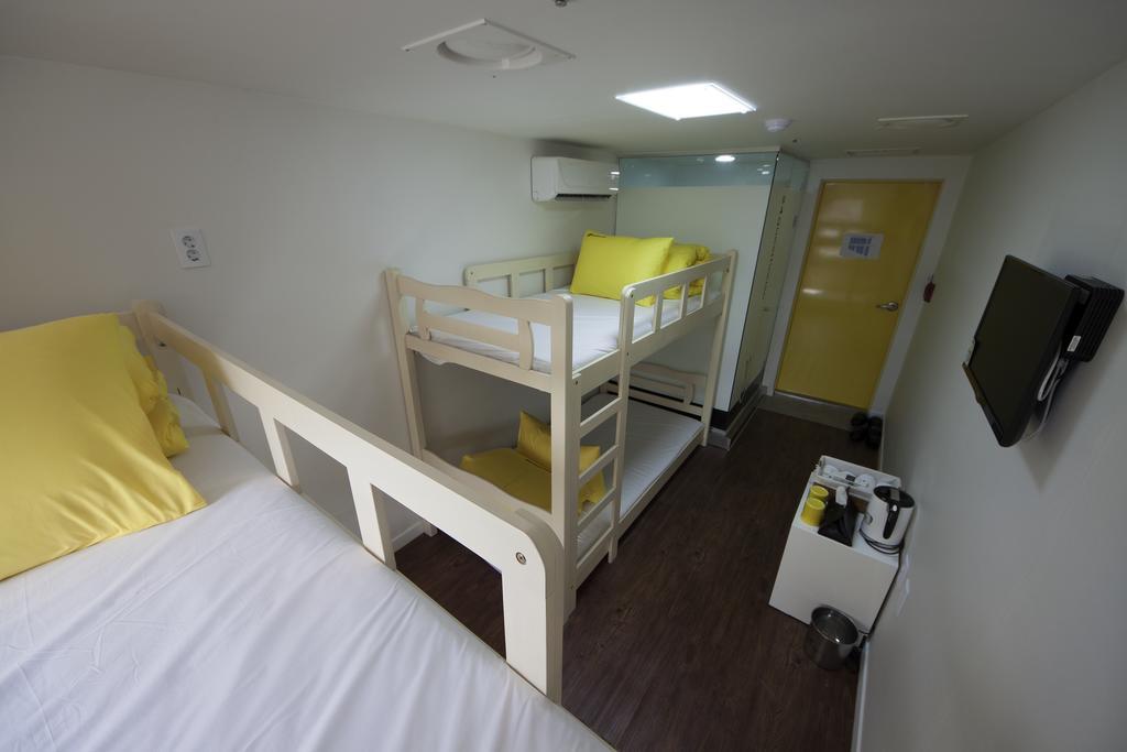 Guest house 24 Myeongdong Town