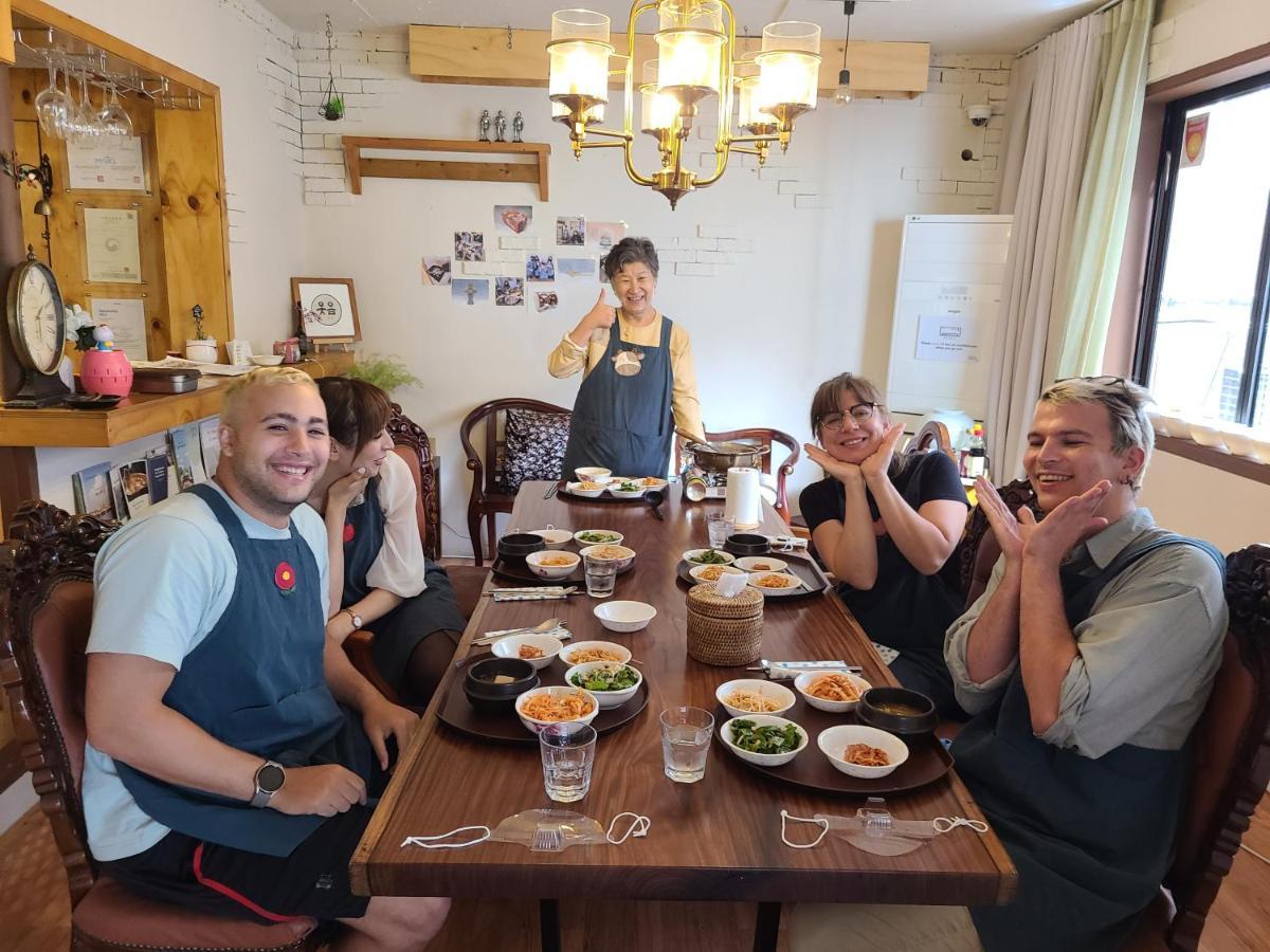 Batwo - For Foreigners Only * Seoul