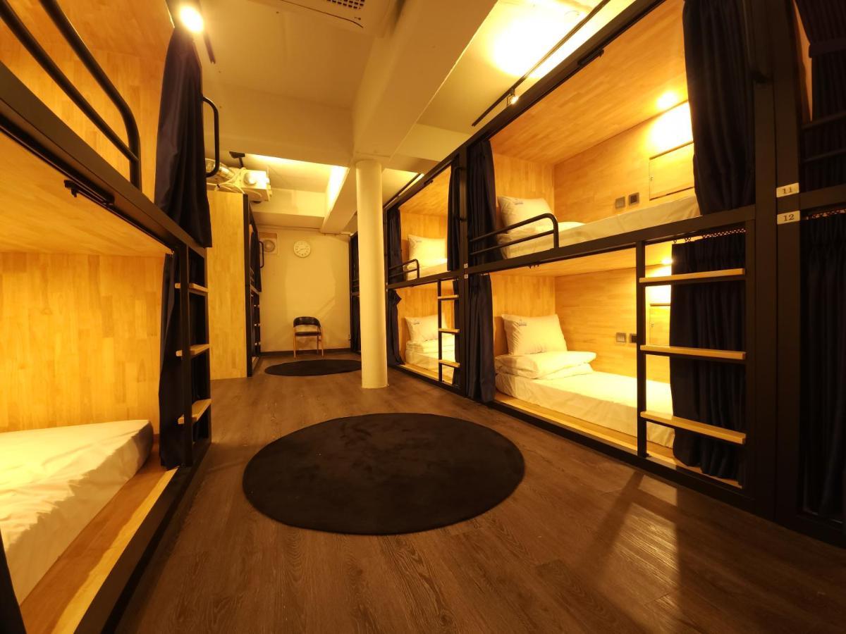 Hostel Oyo Myeongdong 5 *