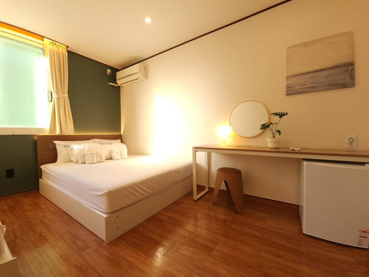Oyo Myeongdong 5 * Seoul