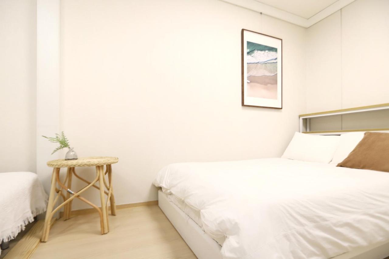 Apartment The Share Myeongdong