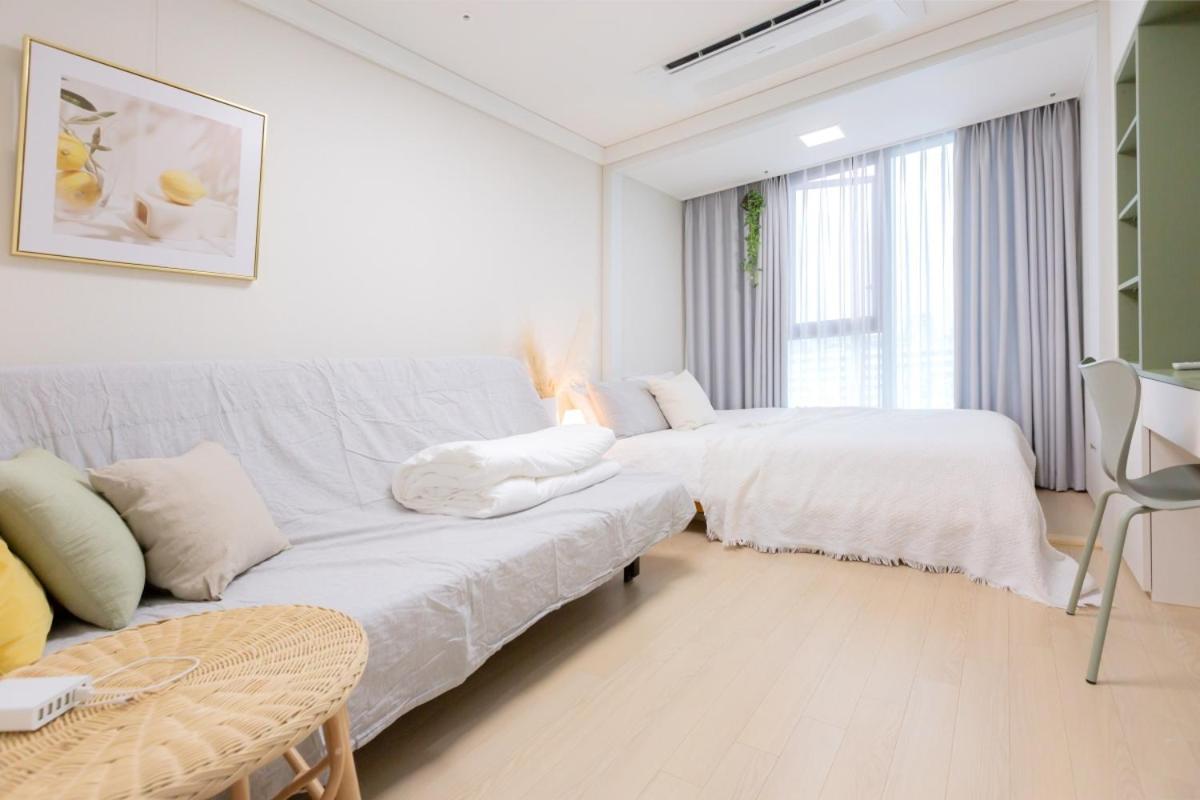 Apartment The Share Myeongdong Seoul