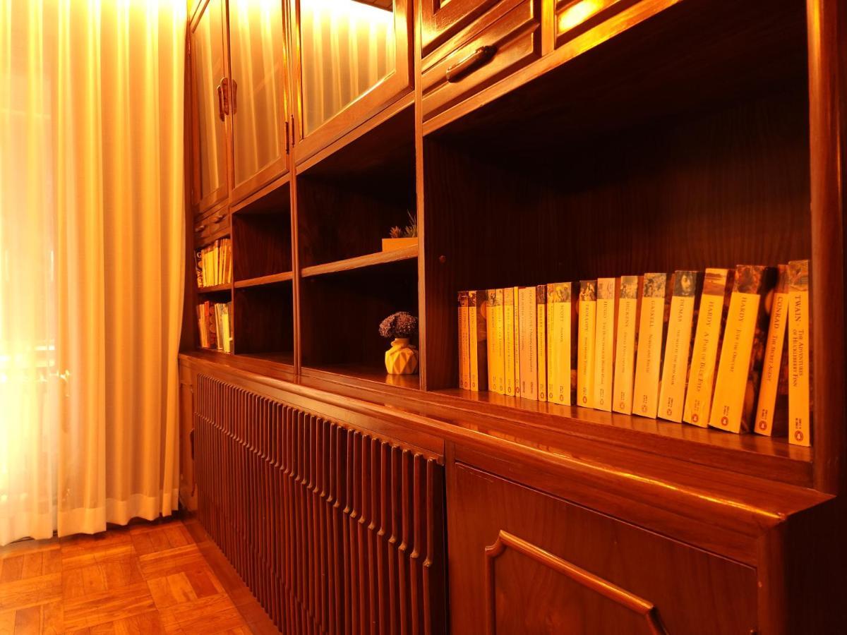 Hostel Oyo Myeongdong 5 *