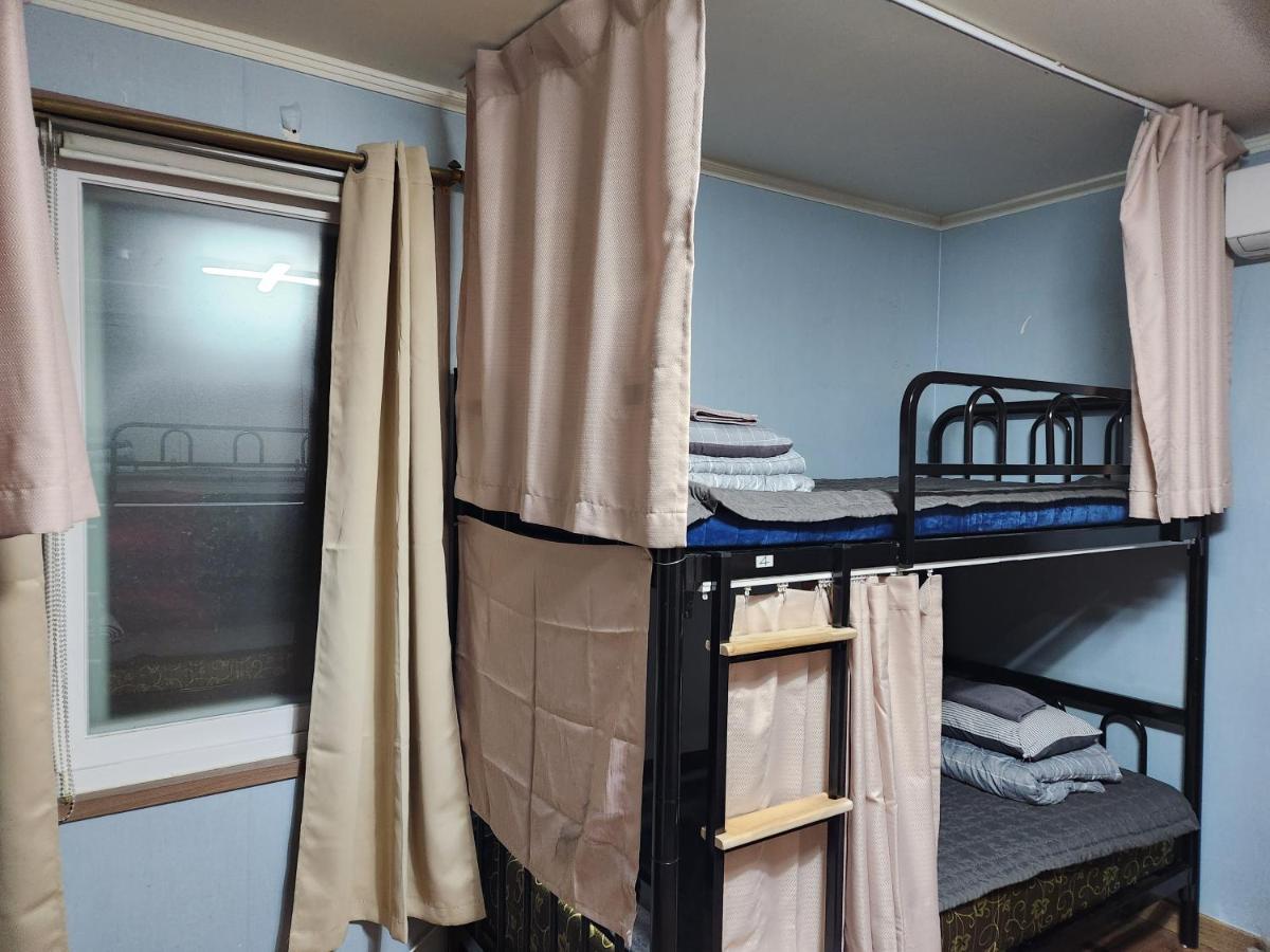 Birdsnest Hongdae Foreigner Only Hostel