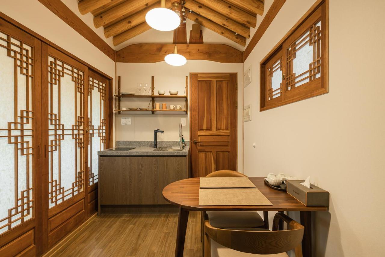 Nest Villa
