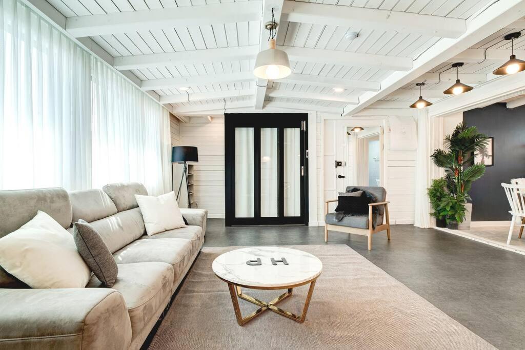 Hongdae 4bed House * Seoul