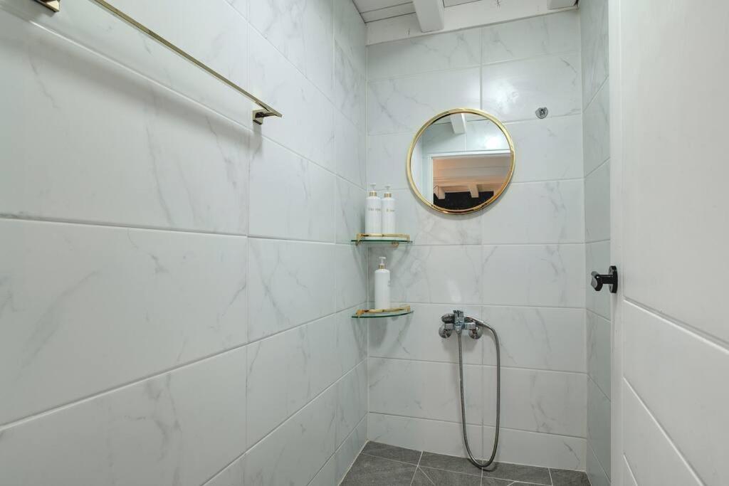 Hongdae 4bed House