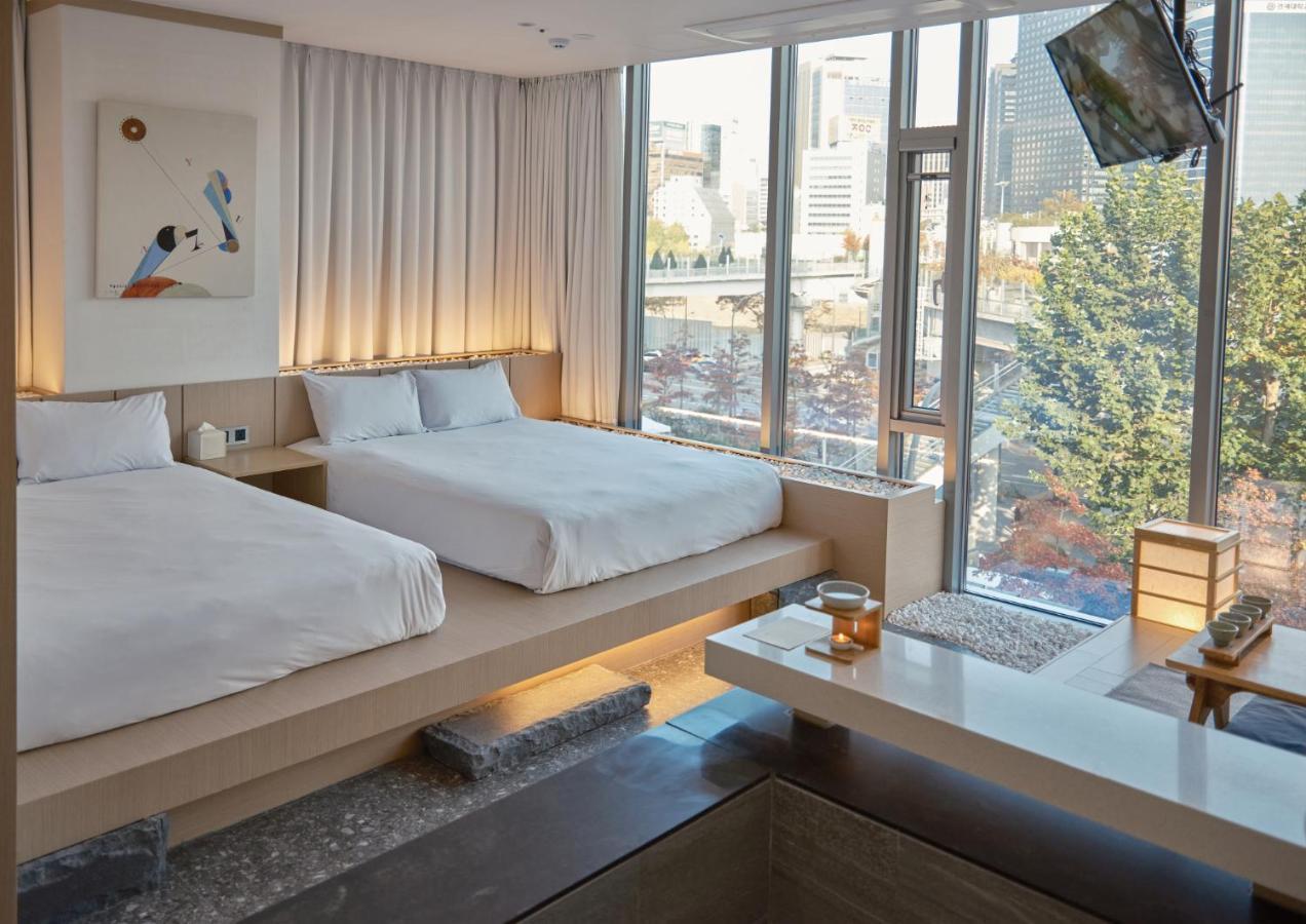 Hotel Uh The 2*