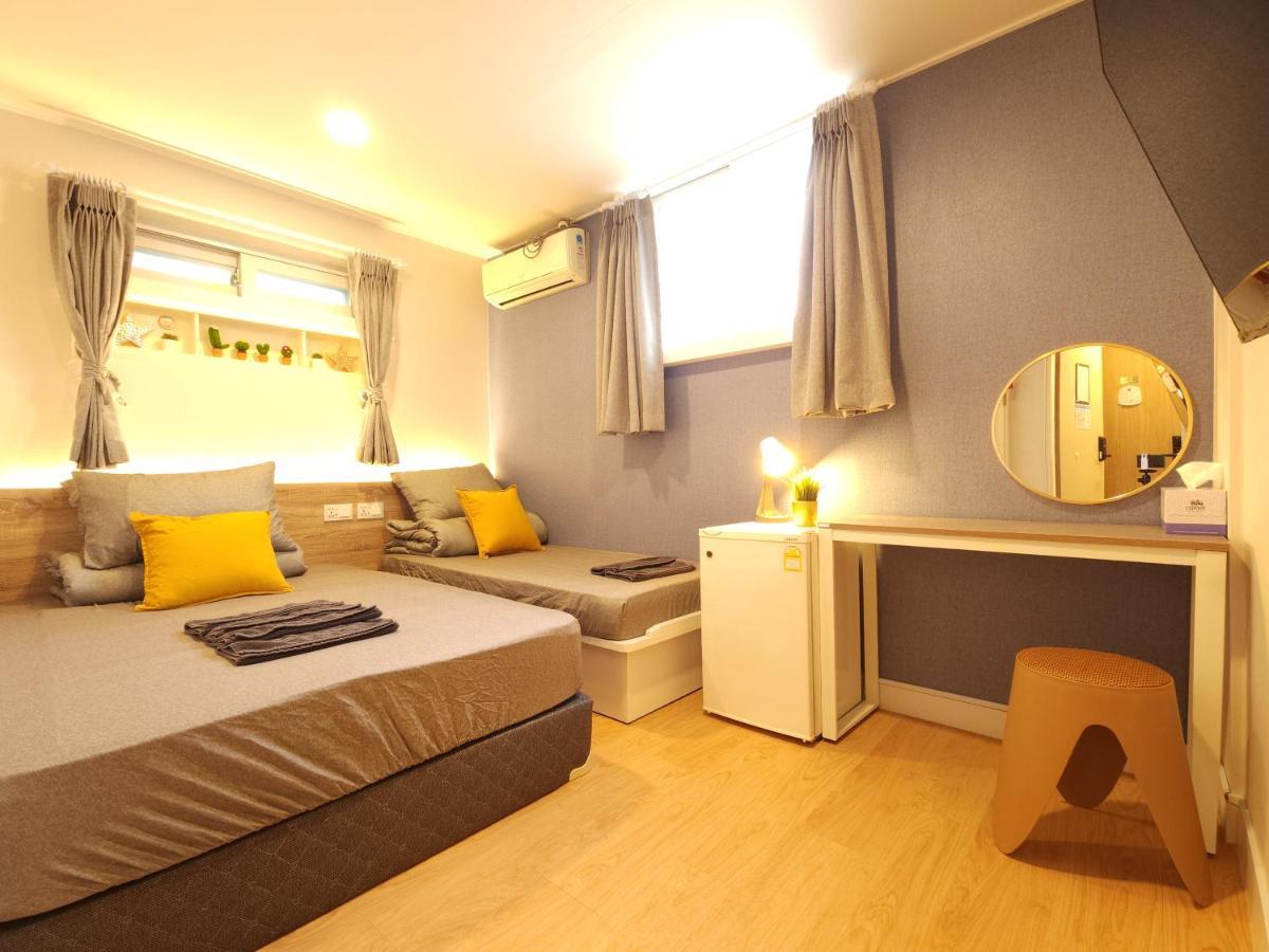 Hostel Oyo Myeongdong 5 *