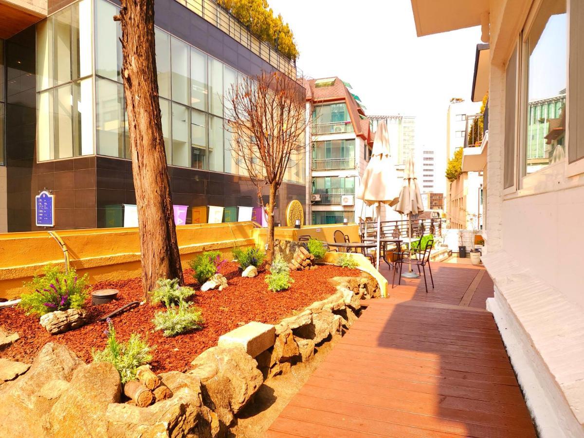Oyo Myeongdong 5 Hostel Seoul