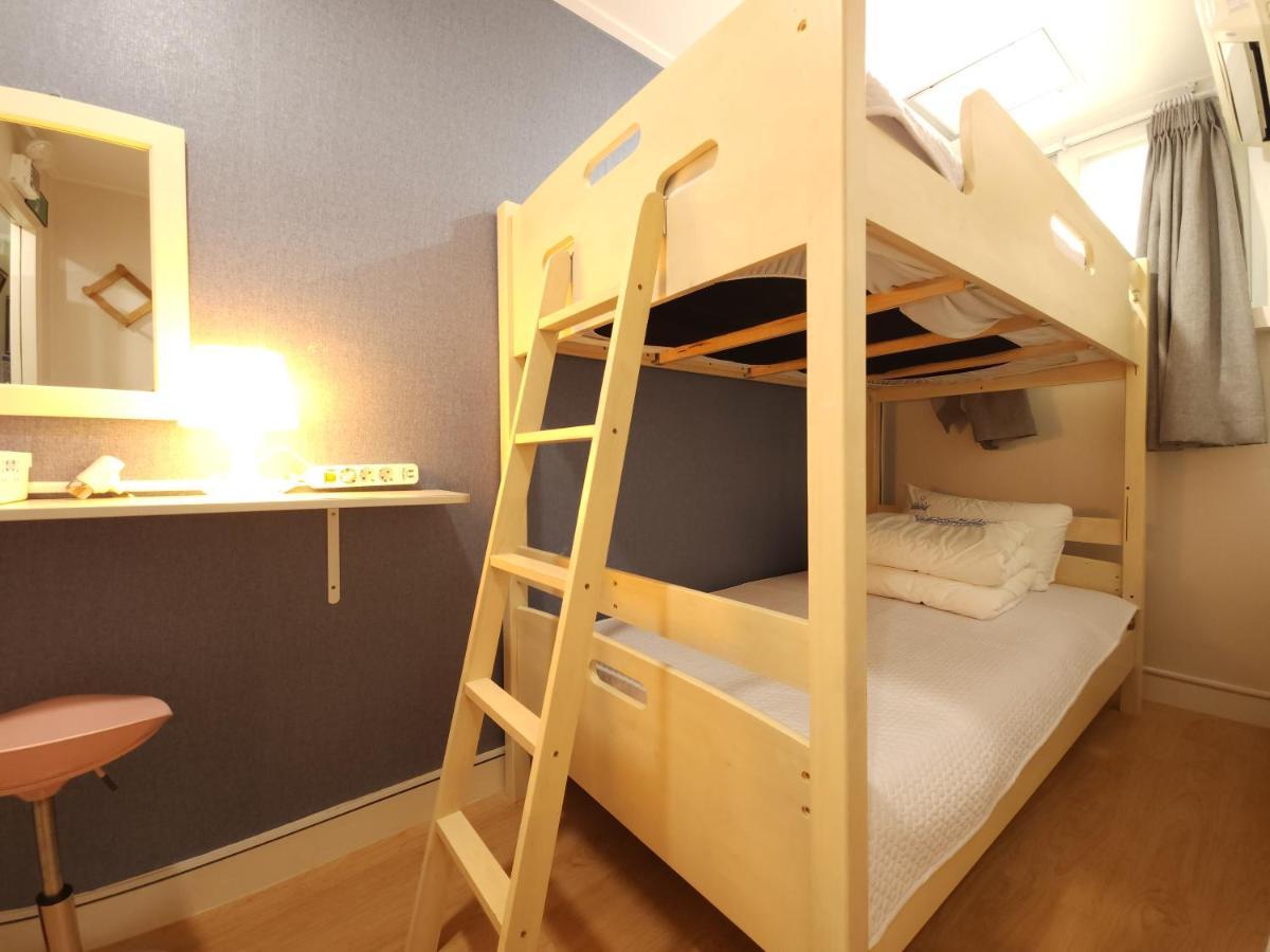 Hostel Oyo Myeongdong 5 Seoul