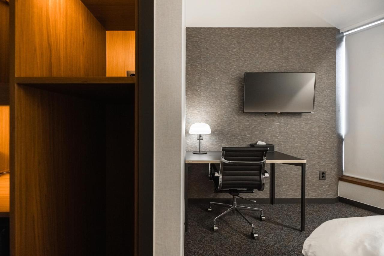 Hotel Pillowsopher Hongdae *