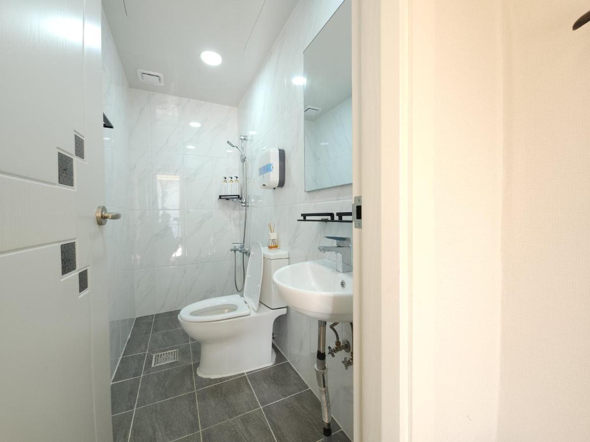 Hostel Oyo Myeongdong 5 Seoul