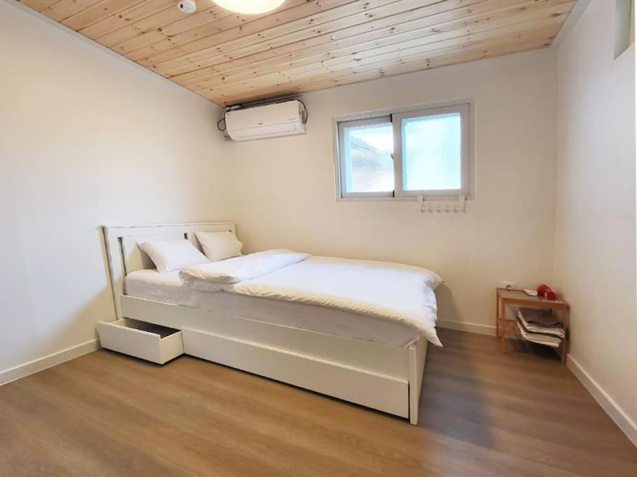 Sam House 2 Seochon Seoul