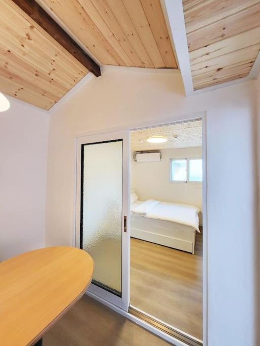 Sam House 2 Seochon *
