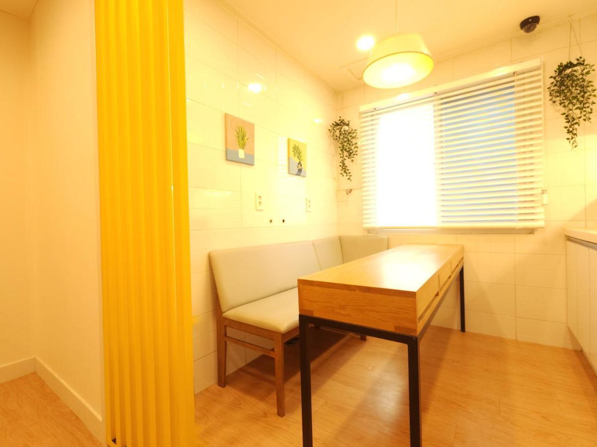 Hostel Oyo Myeongdong 5