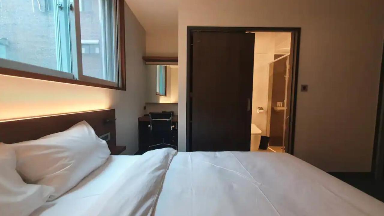 Hotel Pillowsopher Hongdae