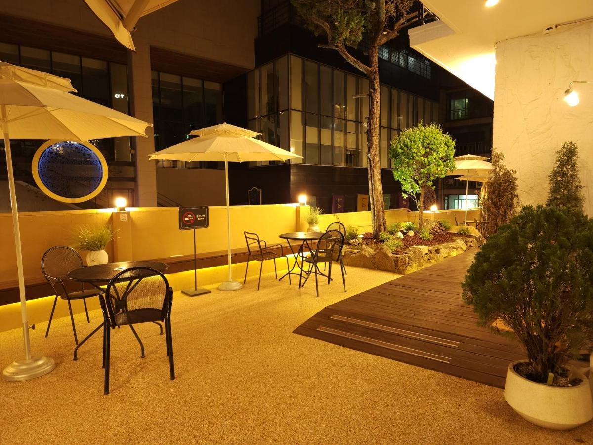 Oyo Myeongdong 5 * Seoul