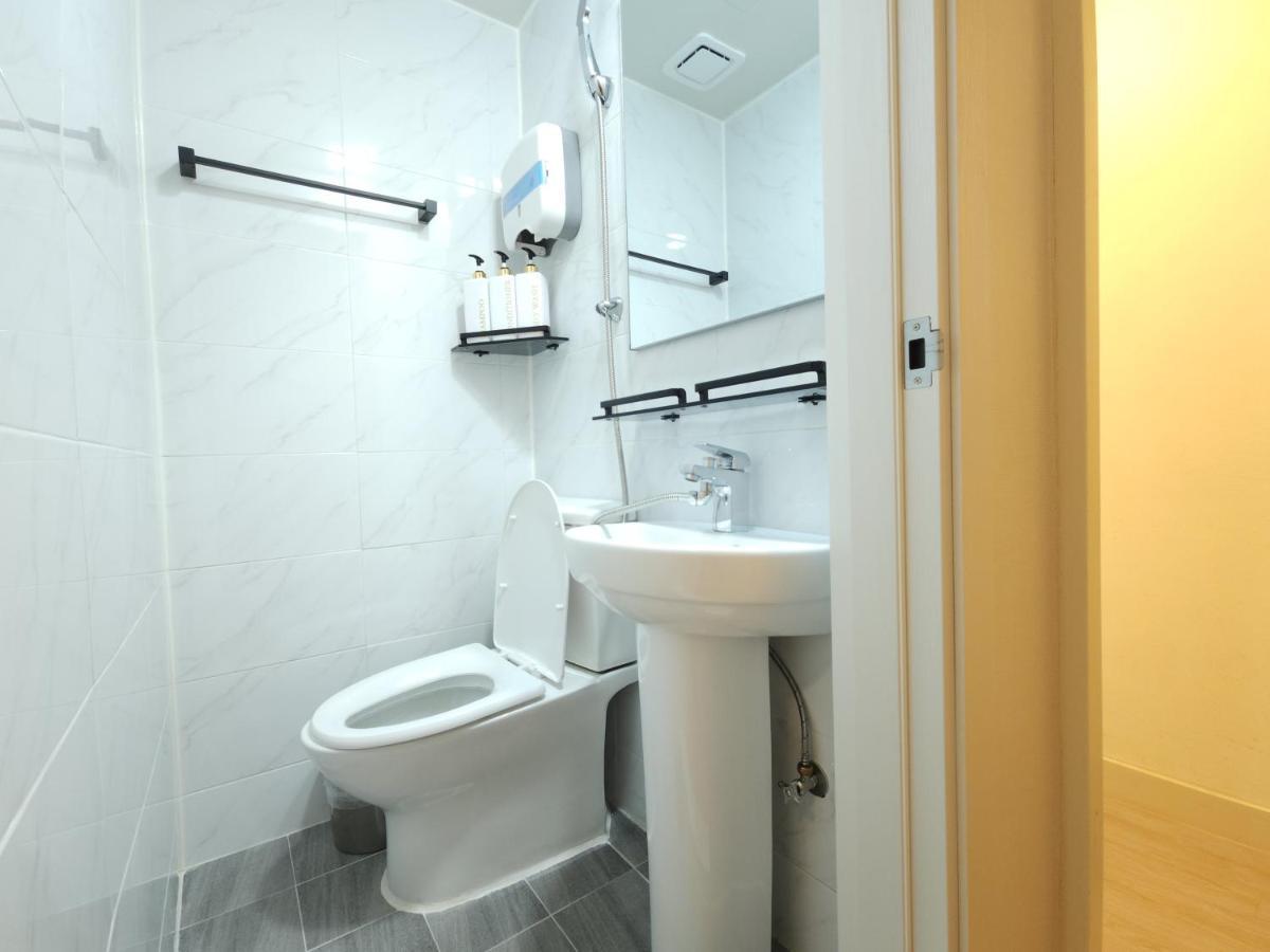 Oyo Myeongdong 5 *