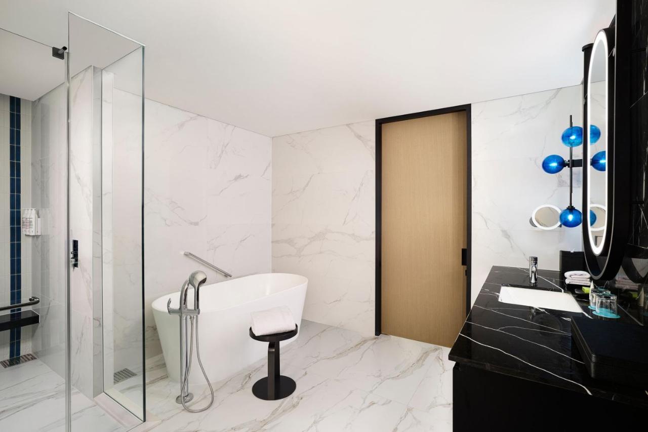 Le Meridien Myeongdong Hotel 5*