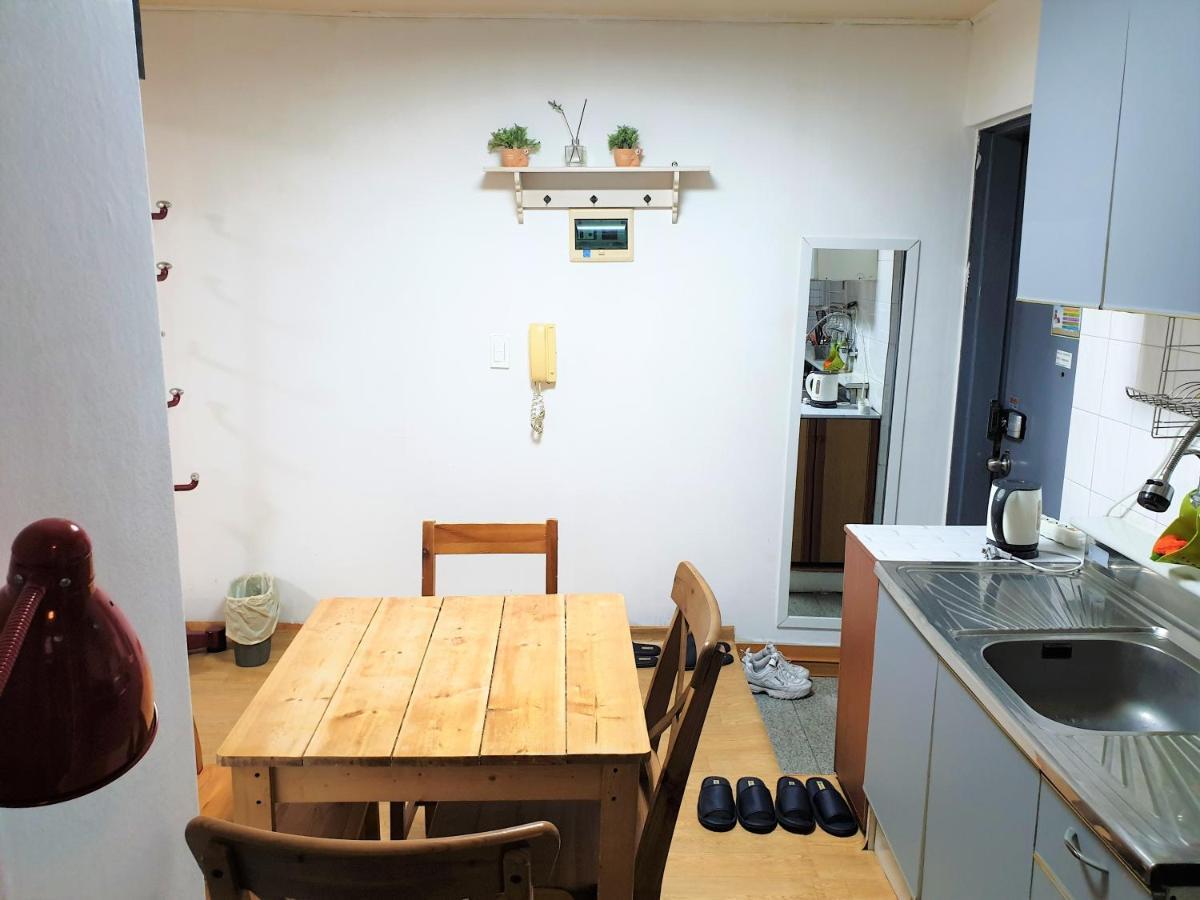 Apartment Ewha *