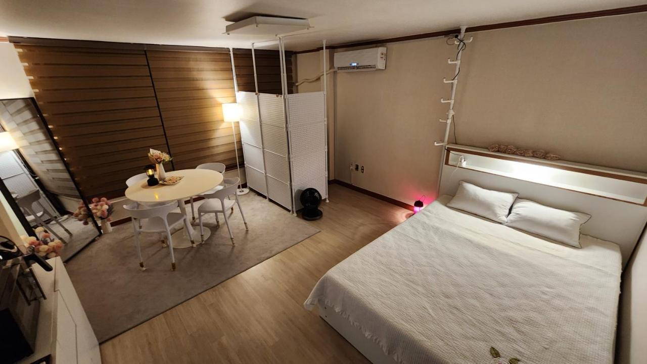 Middle Option One-room, Exclusive Use, Public Transportation 5 Minutes Away * Seoul