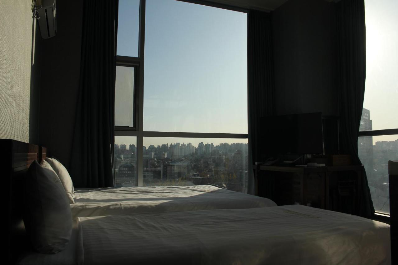Hotel Myeongdong Merlin 3*