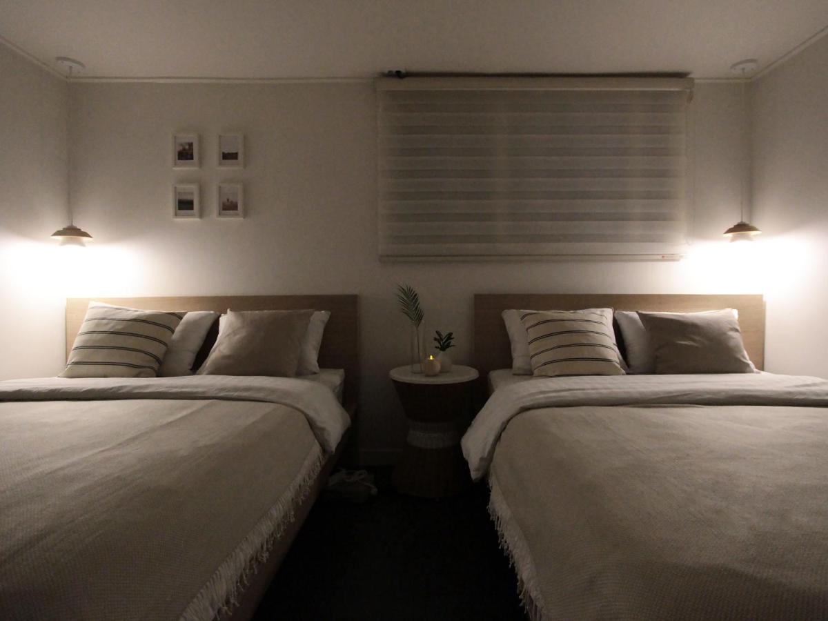 Neat House Hongdae 2* Seoul
