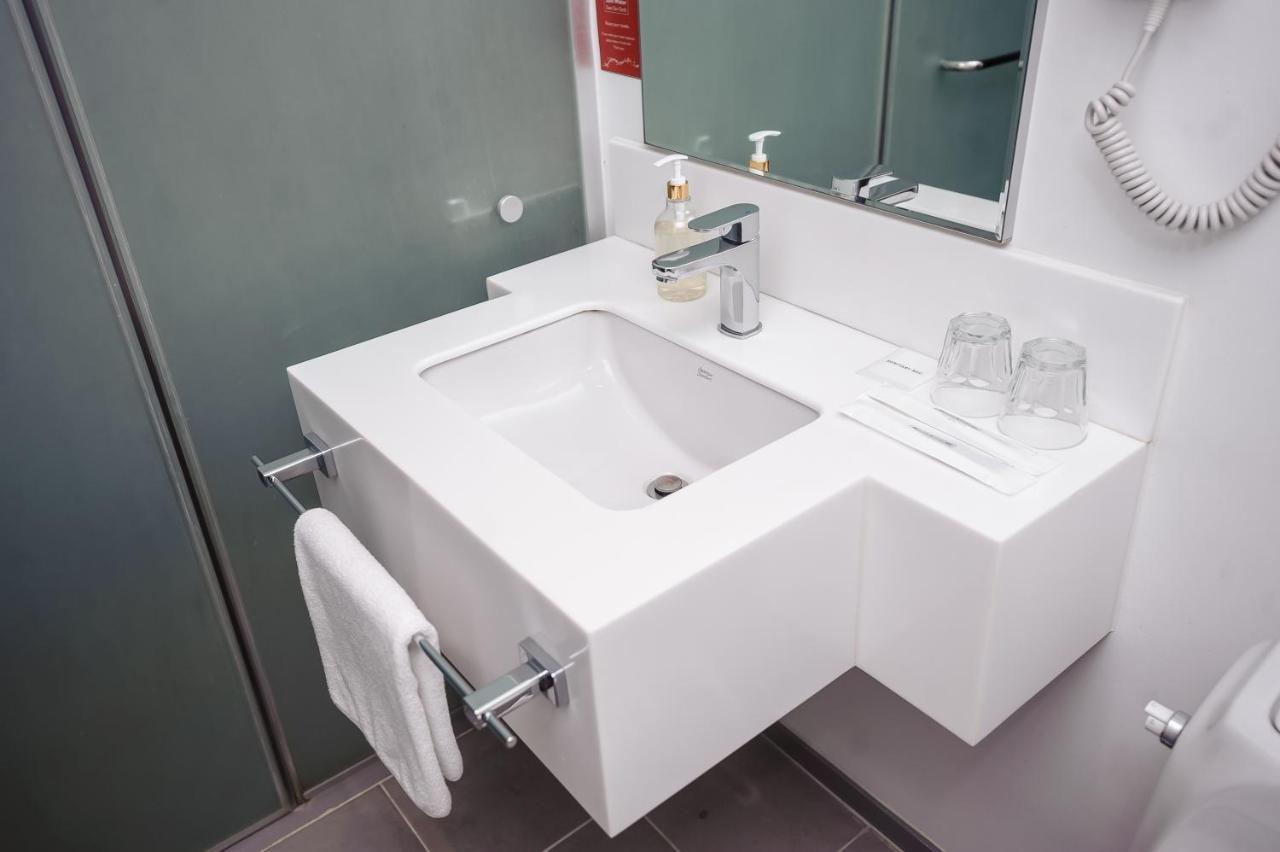 Travelodge Myeongdong Euljiro 4*