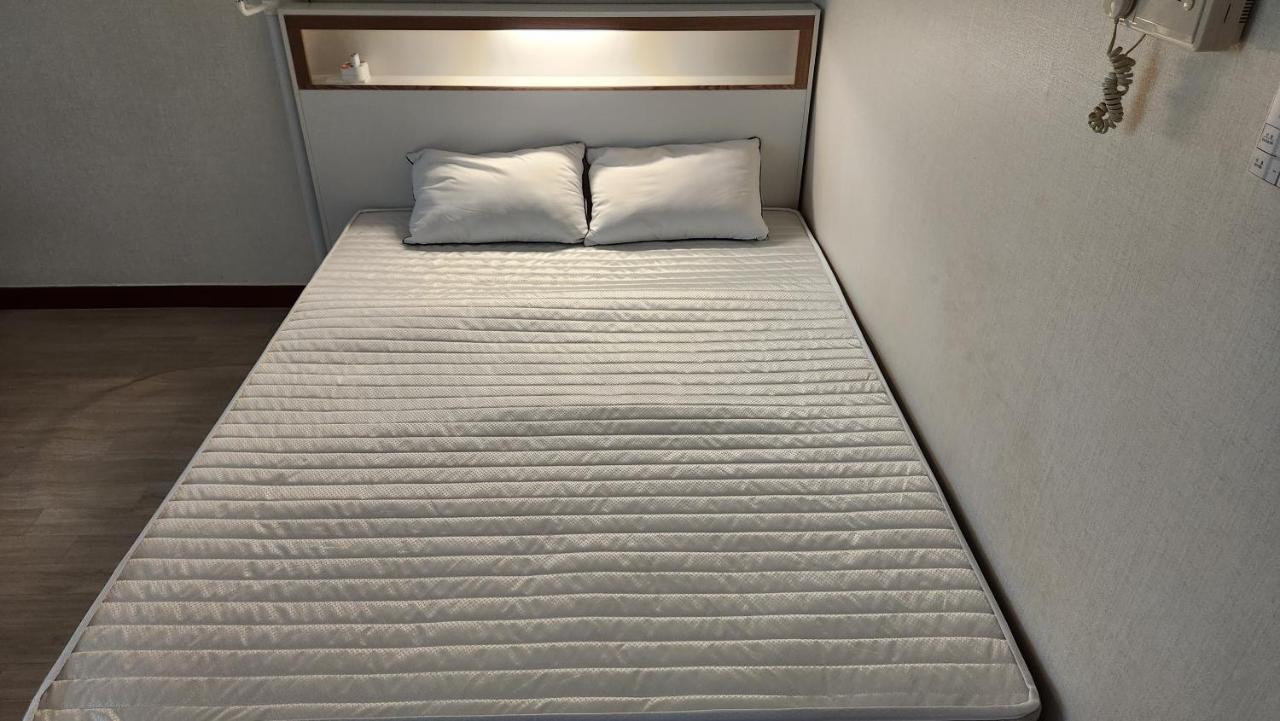 Middle Option One-room, Exclusive Use, Public Transportation 5 Minutes Away Villa