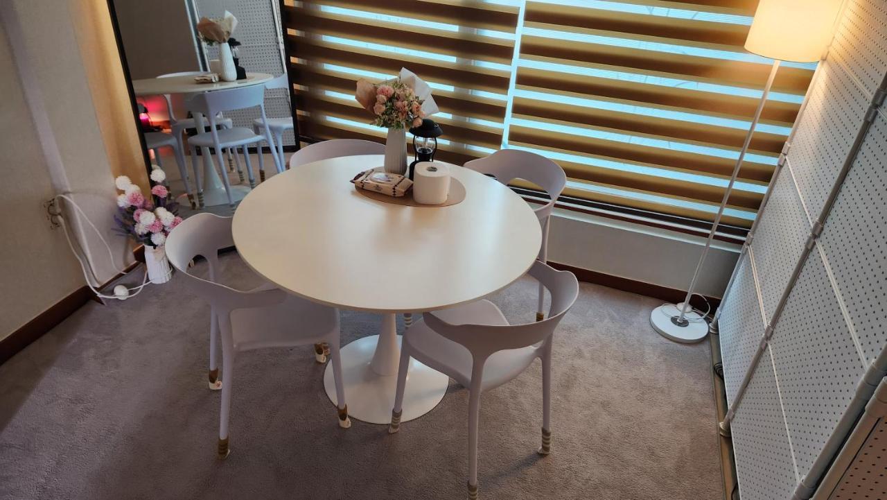 Middle Option One-room, Exclusive Use, Public Transportation 5 Minutes Away Villa