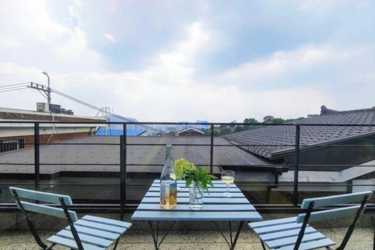 Naksan Balcony *