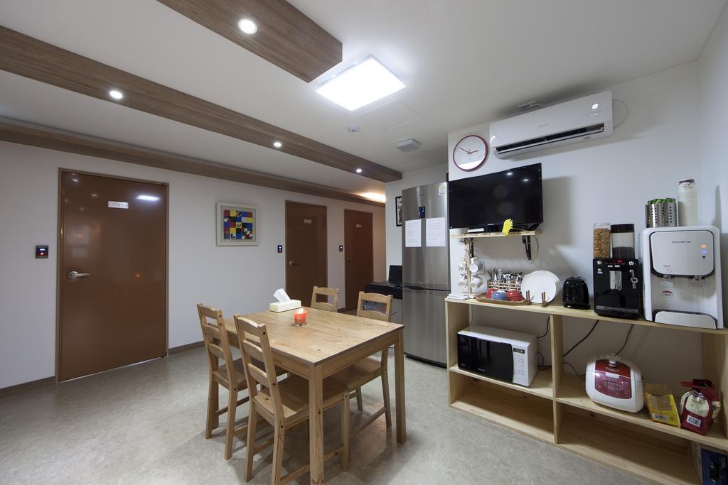 Charim 2* Seoul