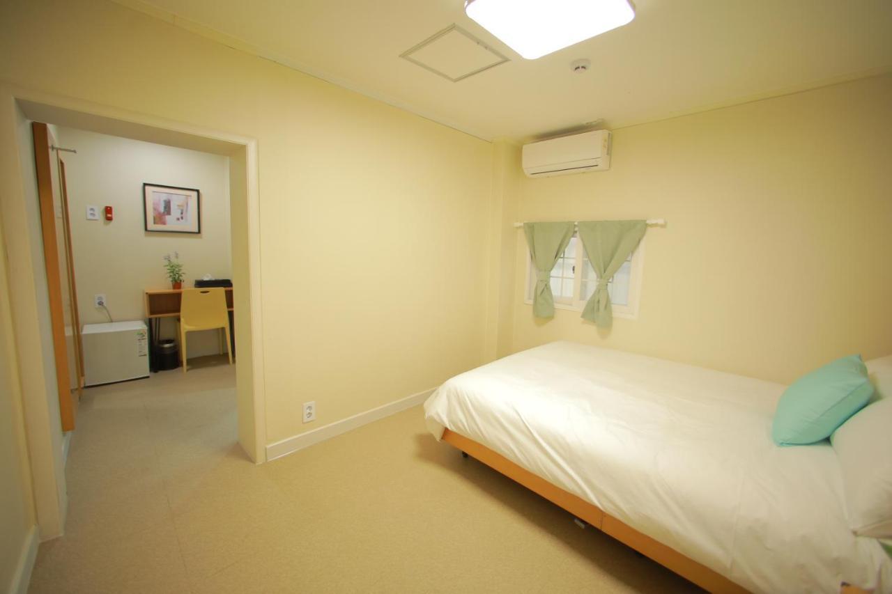 Guest house Slow Vibe Myeongdong *